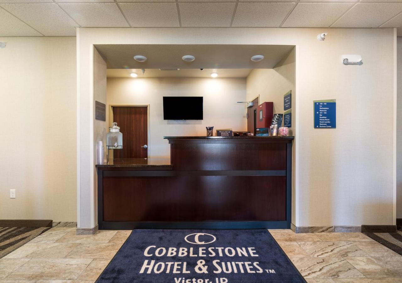Cobblestone Hotel & Suites - Victor Eksteriør billede
